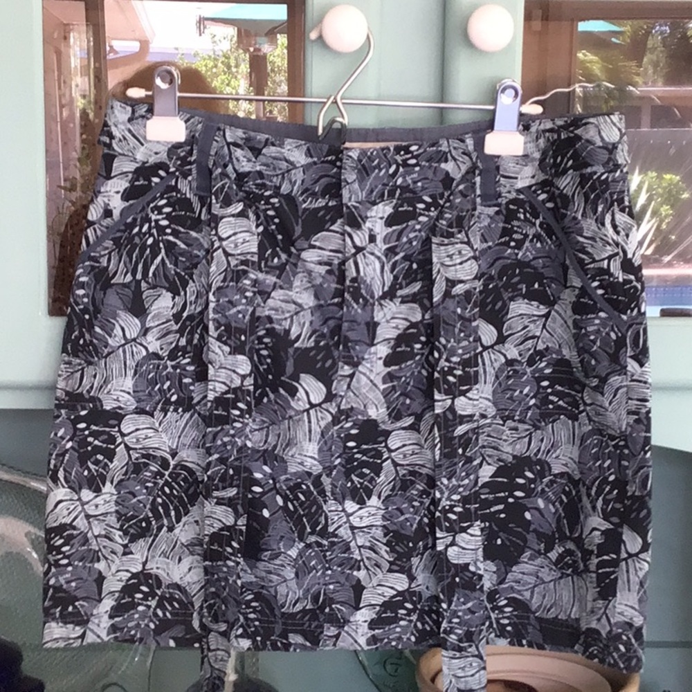 Crazy Shirts Skirt